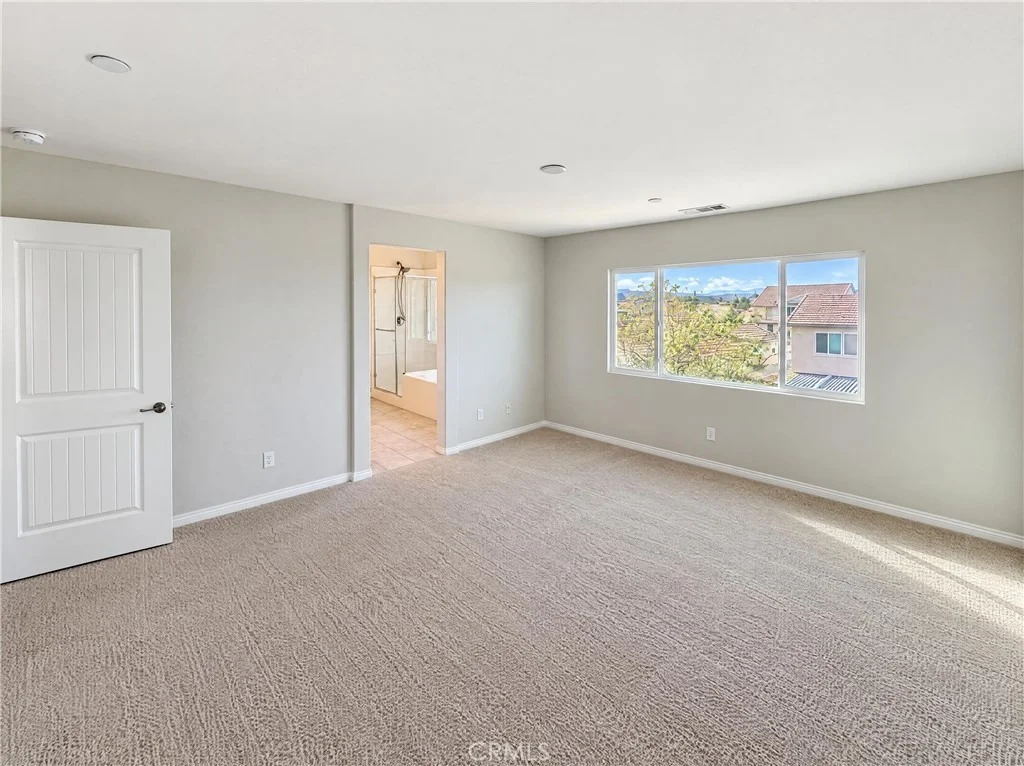 Photo of 31585 Chamise