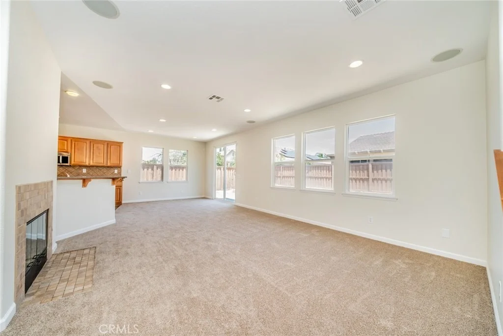Photo of 968 Cornflower Drive