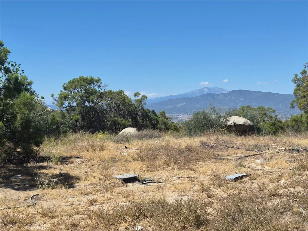 Photo of 55355 Tule Peak Road
