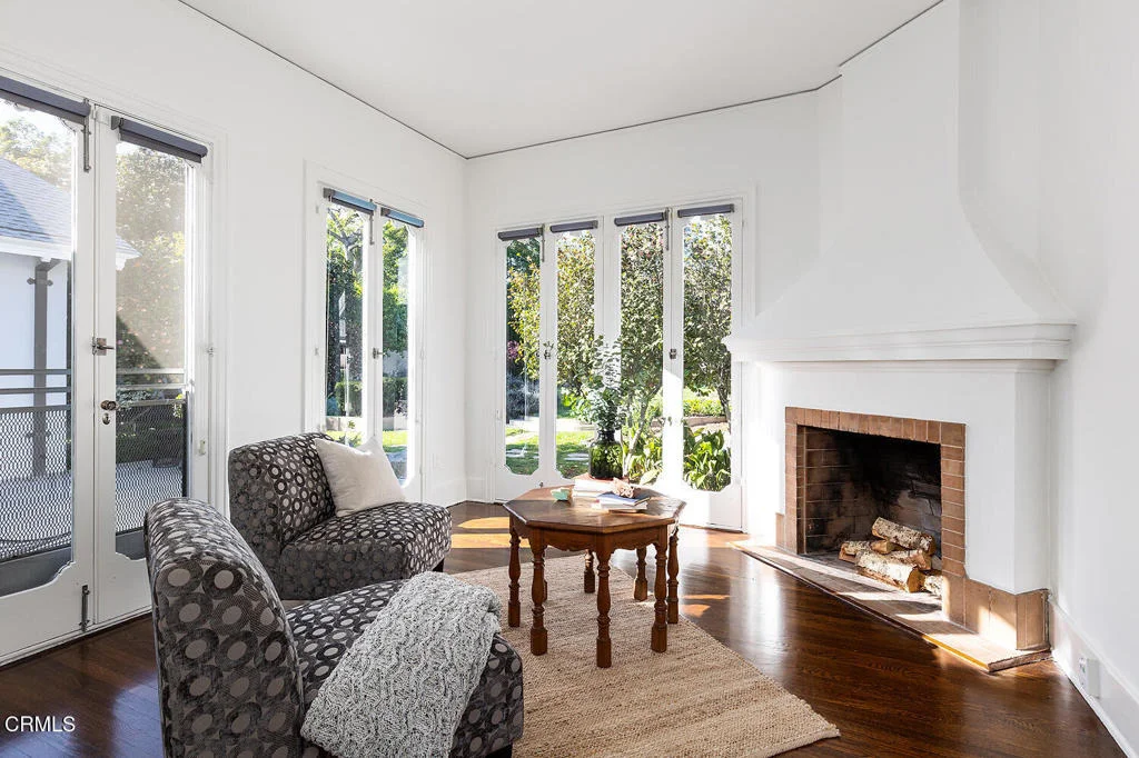 Photo of 1275 New York Drive