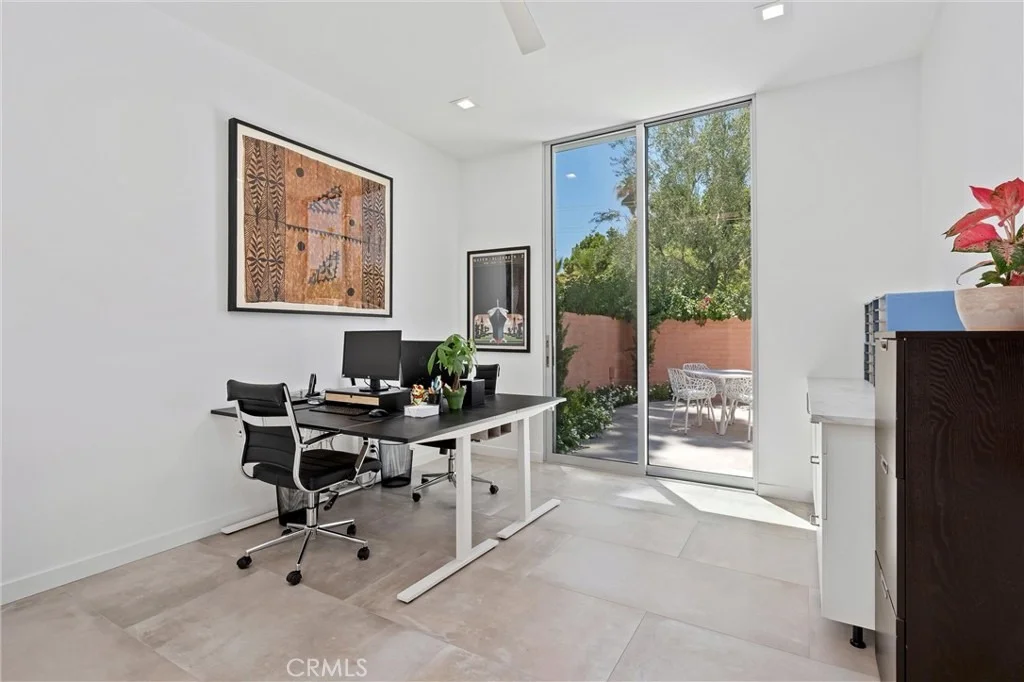 Photo of 47090 Amir Drive
