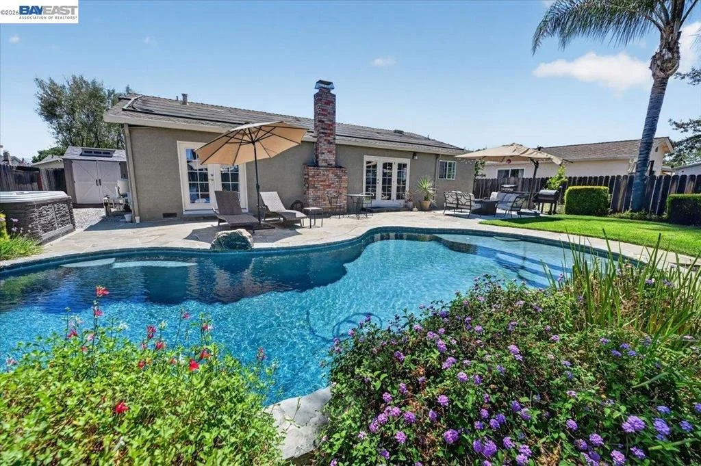 Photo of 118 Diamond Dr