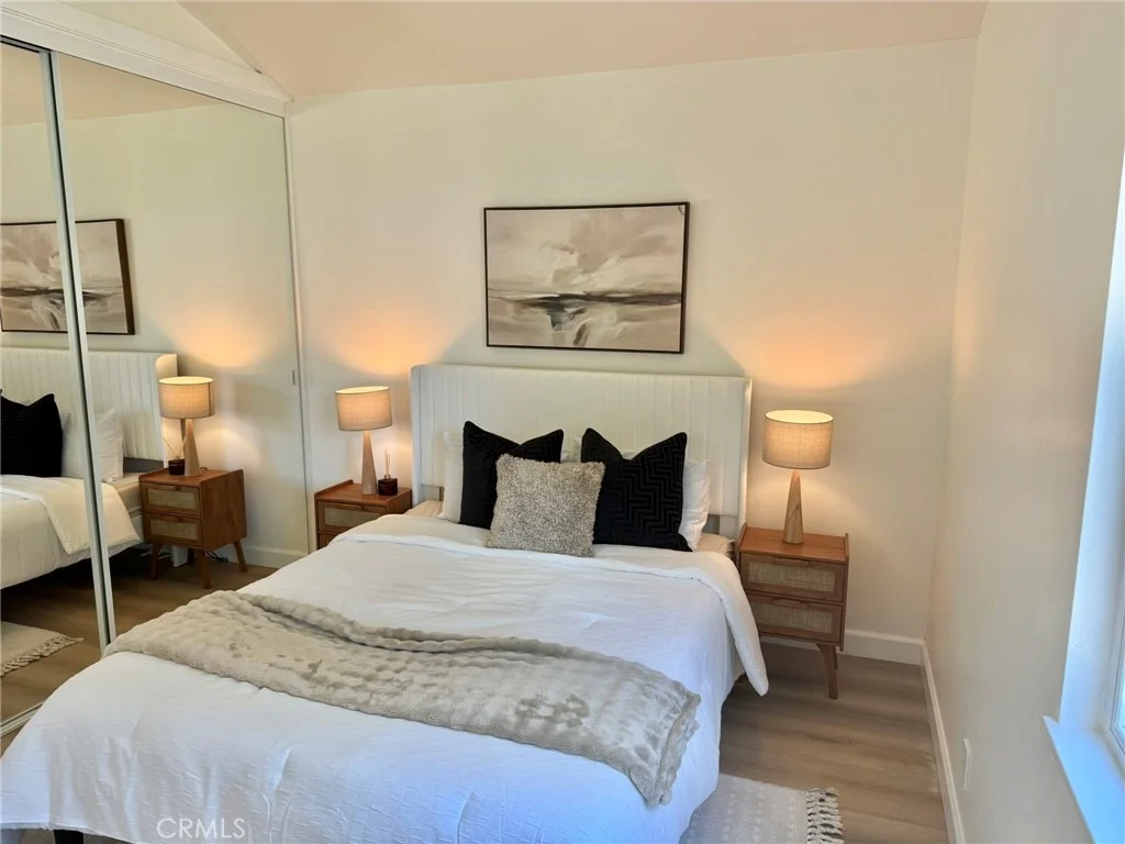 Photo of 27181 Cedros