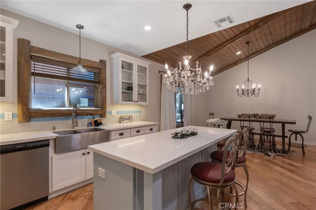 Photo of 855 Conklin Road