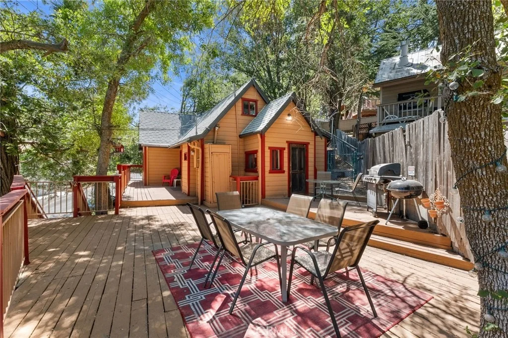 Photo of 23898 Springwater
