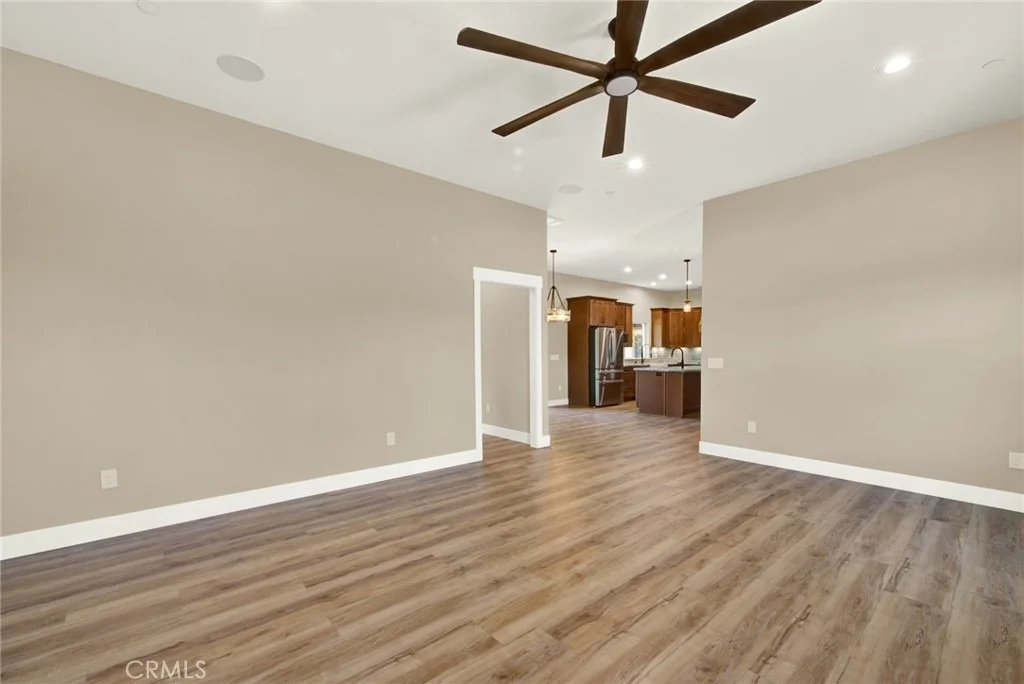 Photo of 1690 BEND LANE