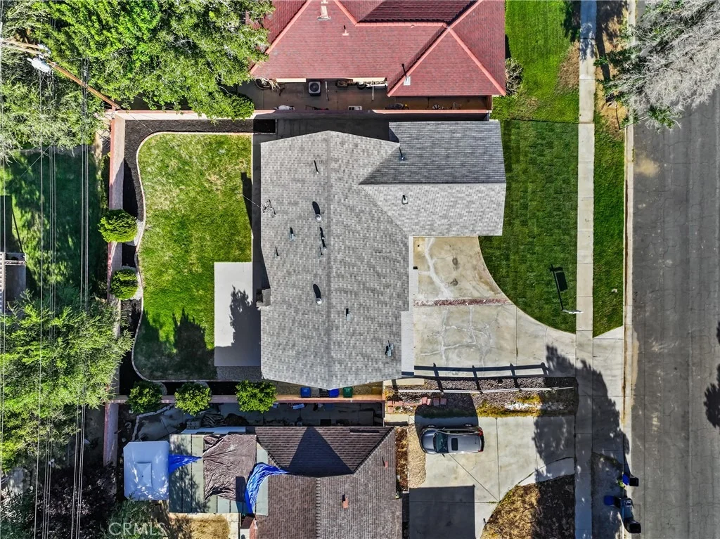 Photo of 1735 W Jenner Street