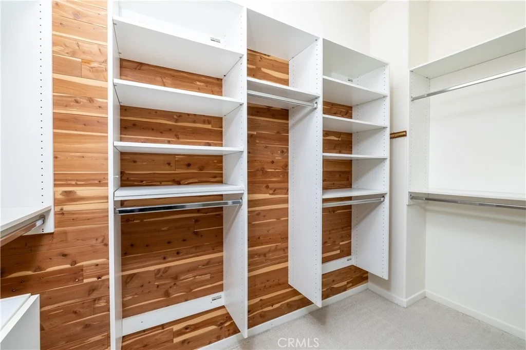 Photo of 2429 Abadejo