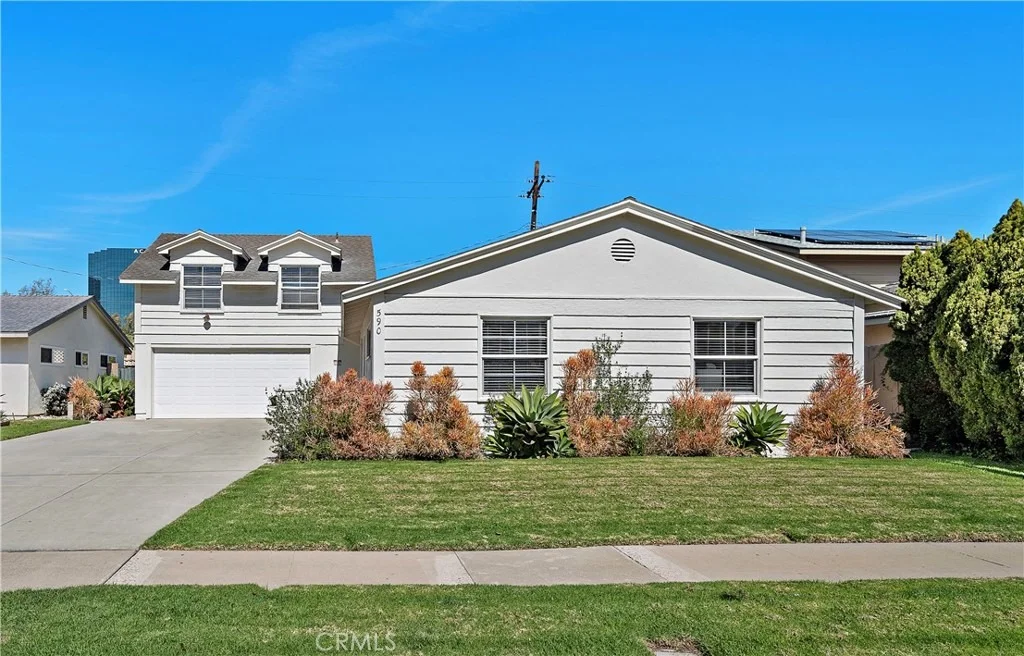Photo of 590 Traverse Drive