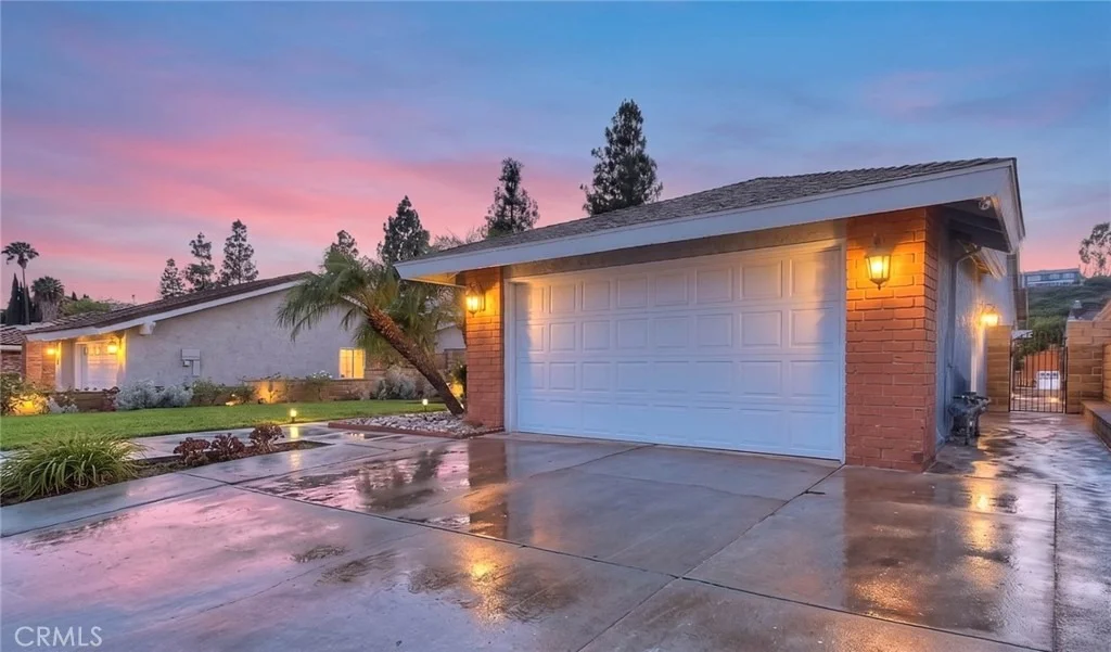 Photo of 1537 Meadow Glen
