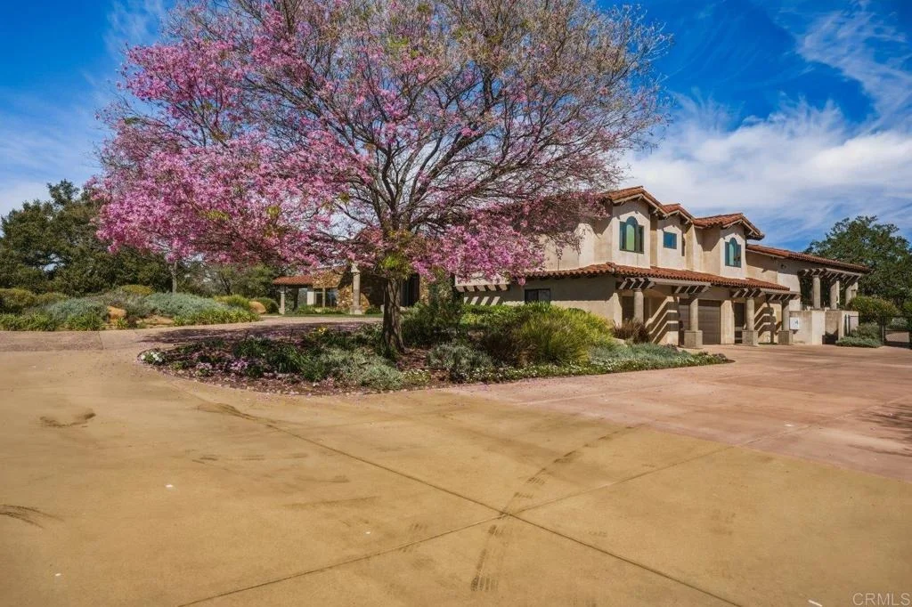 Photo of 20655 Sutherland Dam Road
