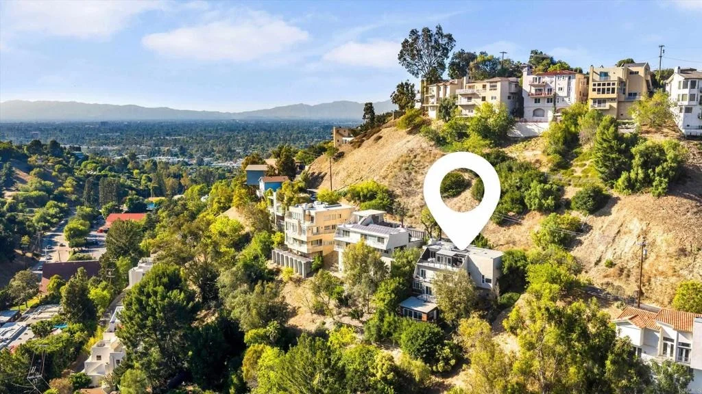Photo of 3866 Alta Mesa Drive