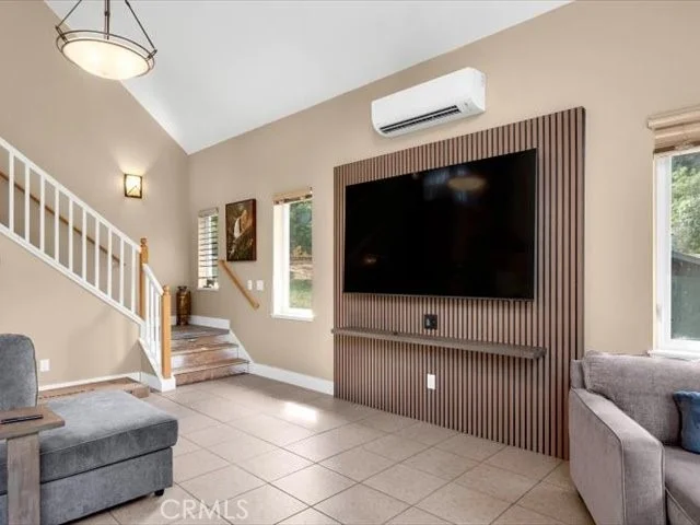 Photo of 291 Thistle Lane