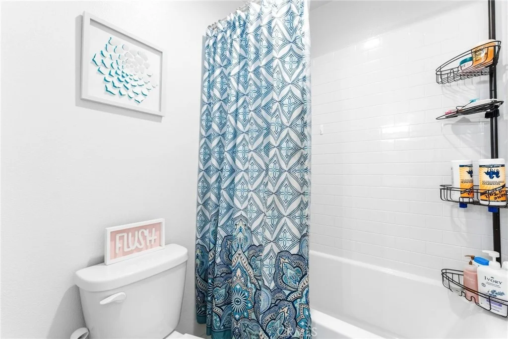 Photo of 205 Windsor Grey