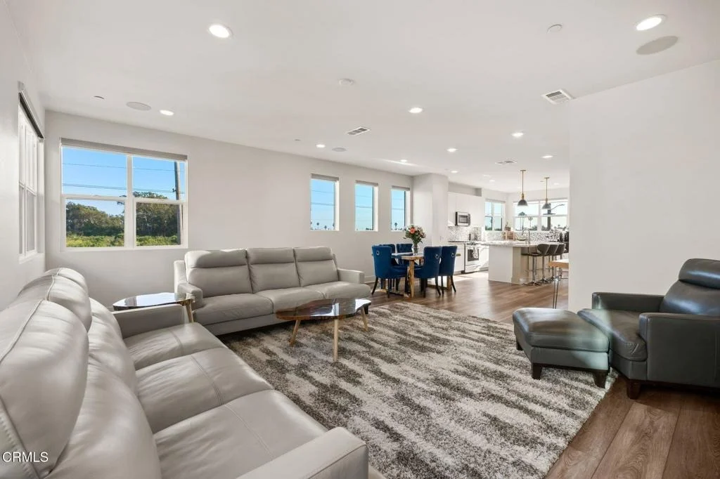 Photo of 1068 Canal Street