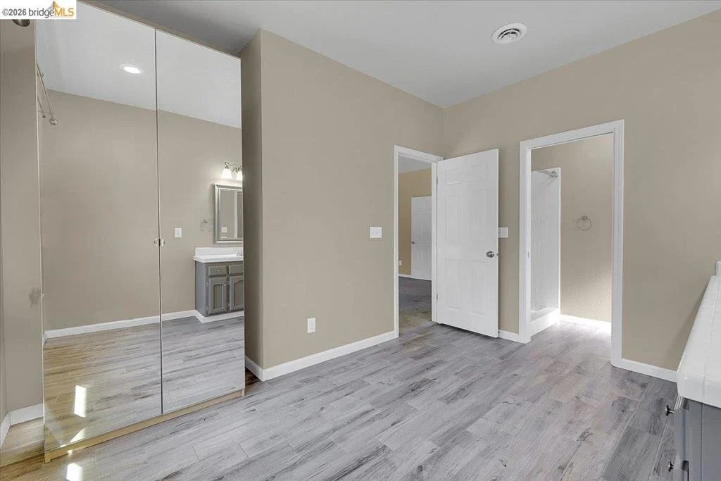 Photo of 722 Mariner Loop
