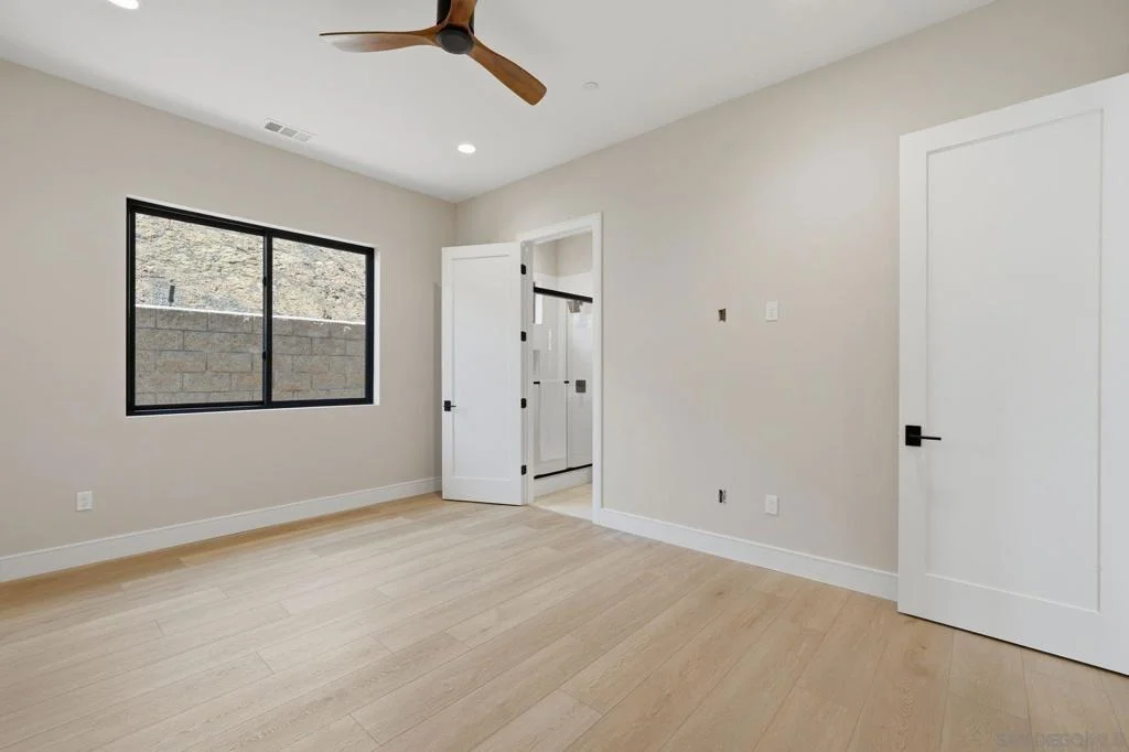 Photo of 3916 Citrus