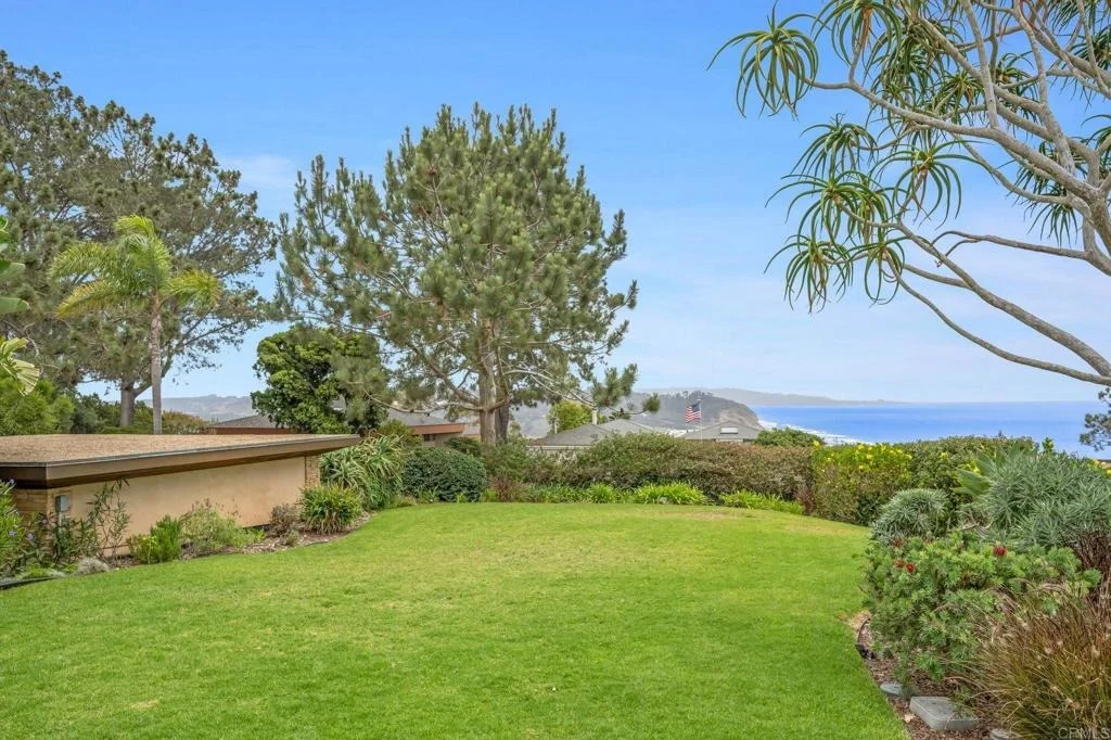 Photo of 280 Torrey Pines Terrace