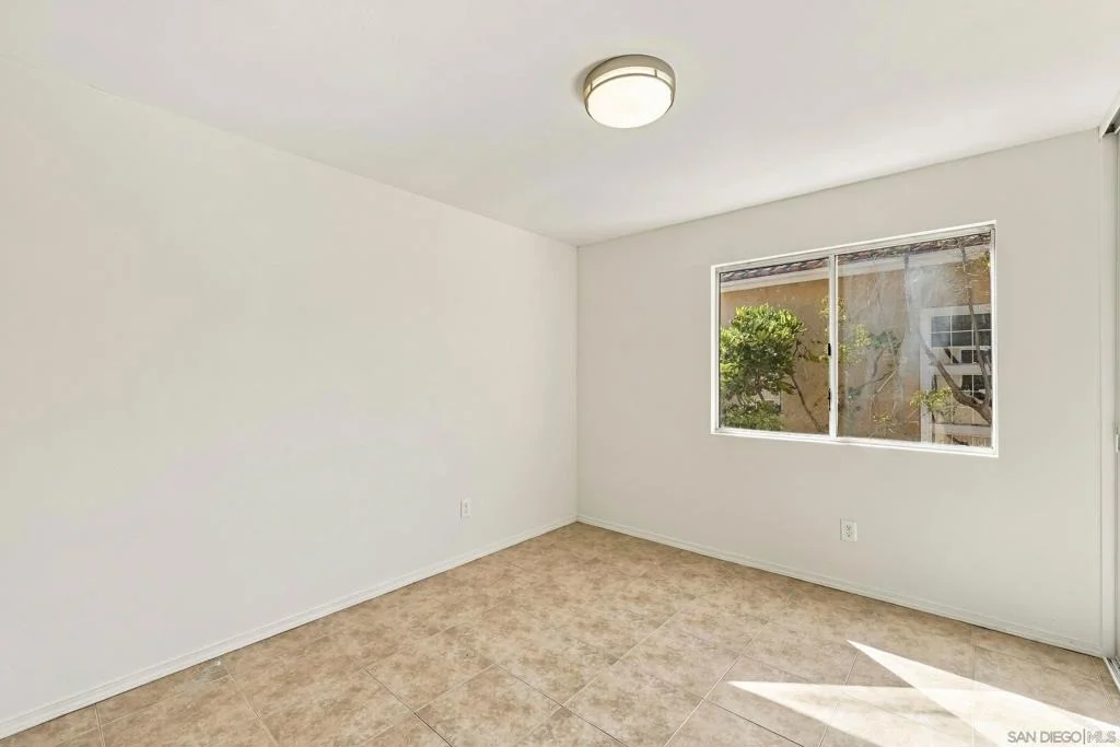 Photo of 556 Parkside Dr