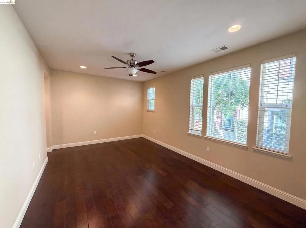 Photo of 3087 Vittoria Loop