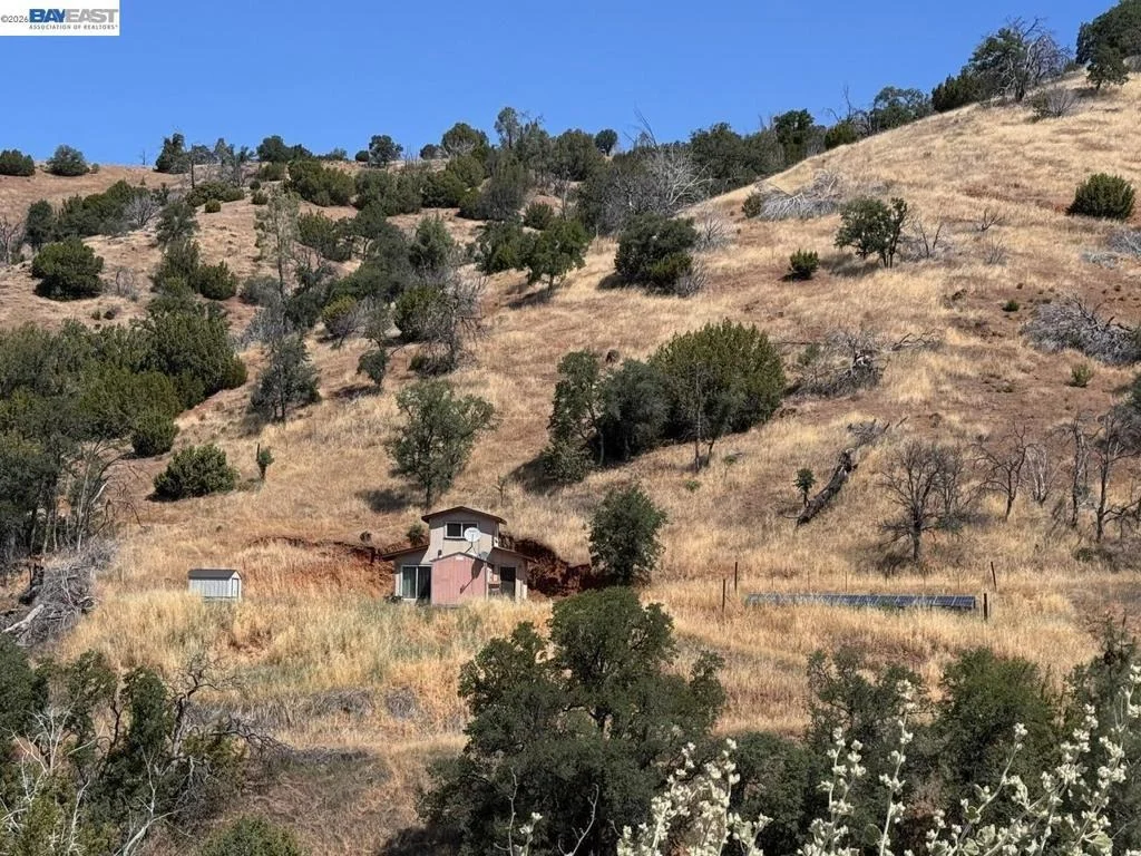 Photo of 21810 Mines Rd.