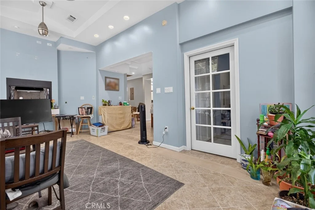 Photo of 787 Terrace 49