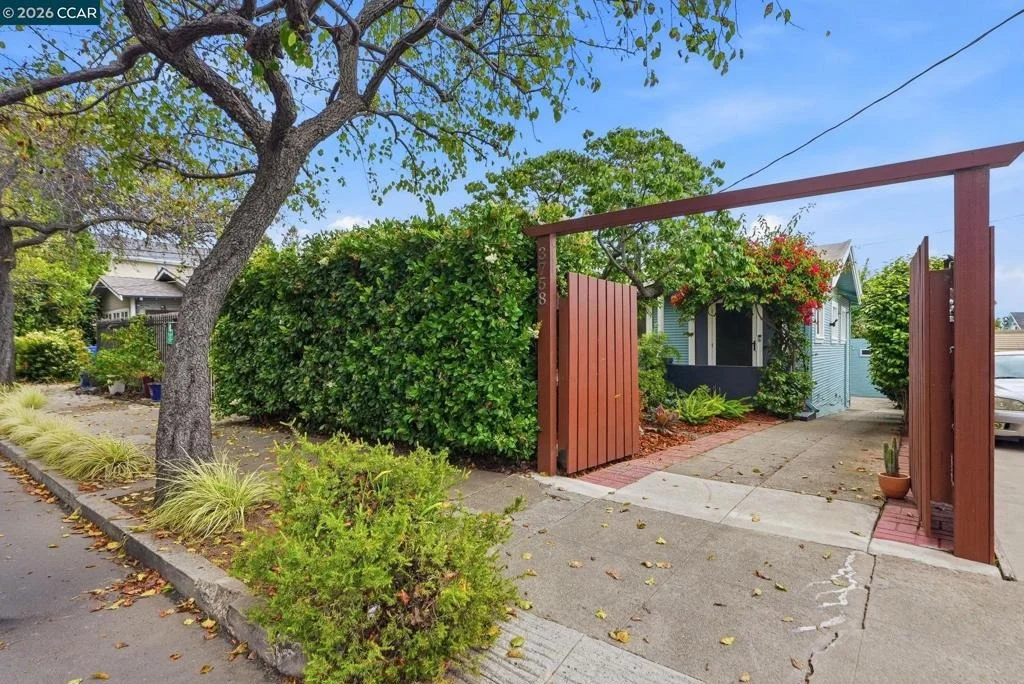 Photo of 3758 Patterson Ave.
