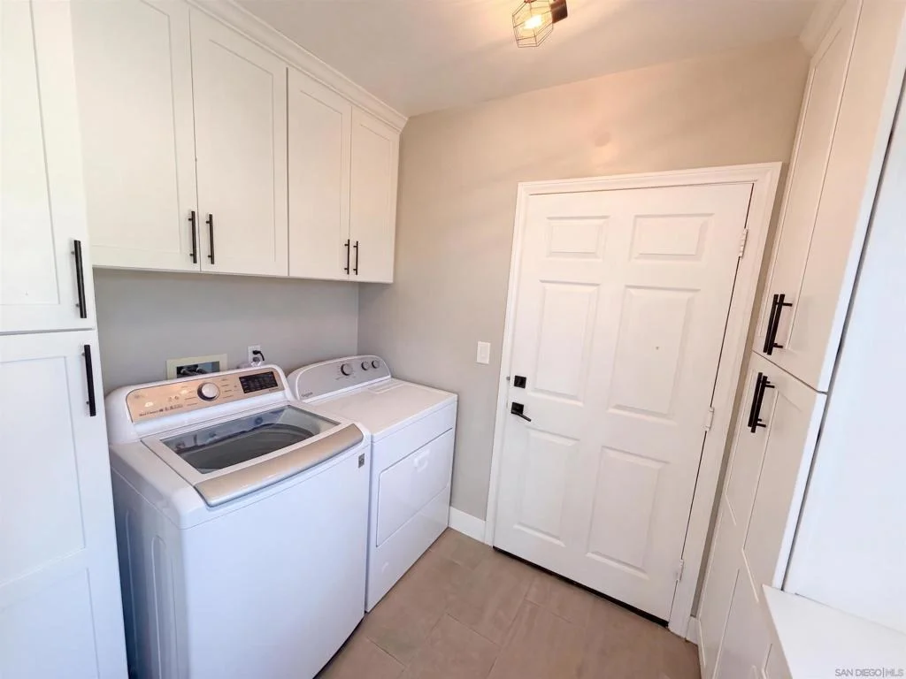 Photo of 1596 Aldorado