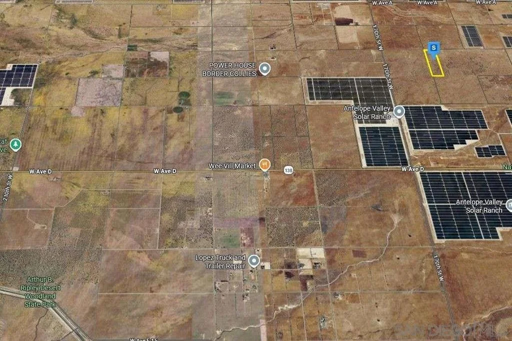 Photo of 0 W AVE B