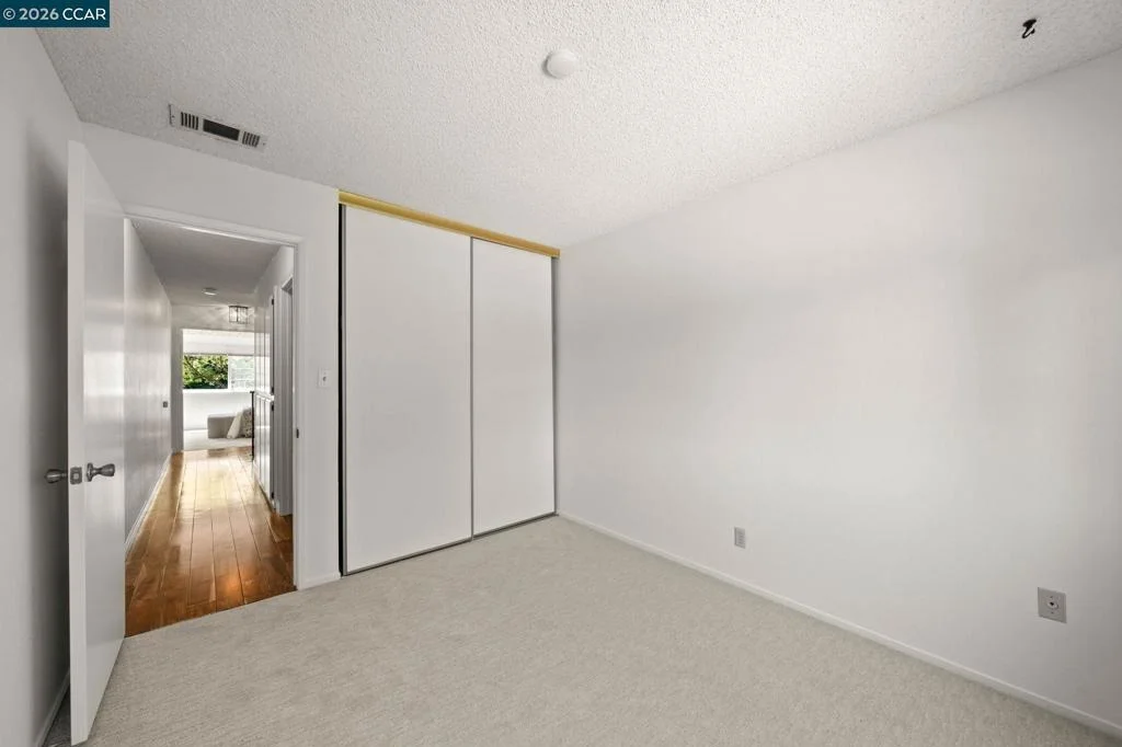 Photo of 721 Black Point Pl
