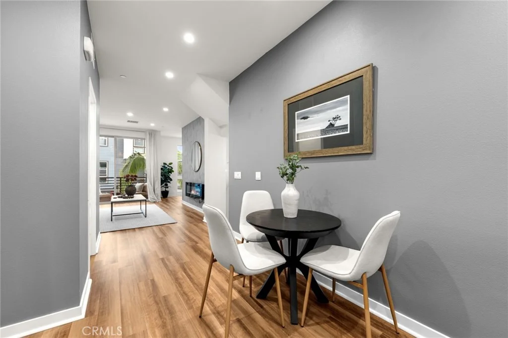 Photo of 210 Placemark
