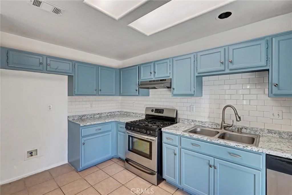 Photo of 15333 Ross