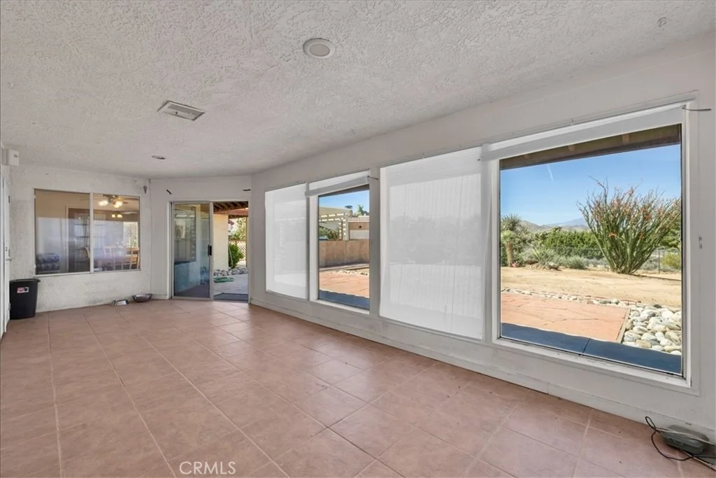 Photo of 8802 Rubidoux Avenue
