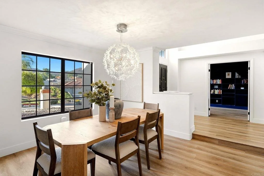 Photo of 8842 Summerhill