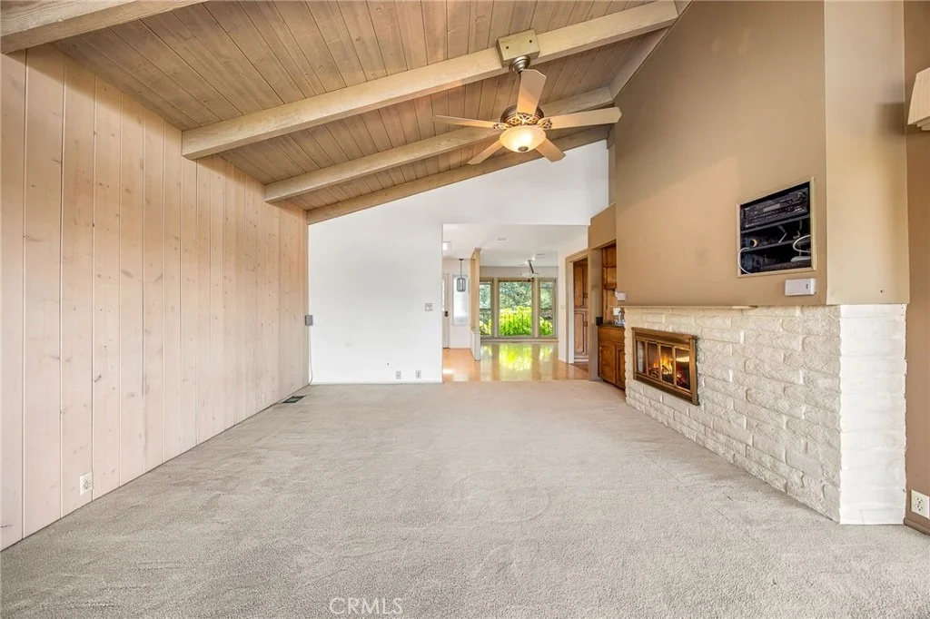 Photo of 10960 Treeside Lane