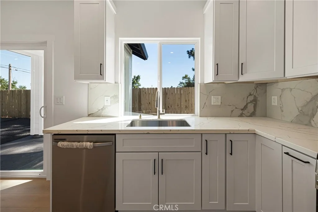 Photo of 3943 Neal