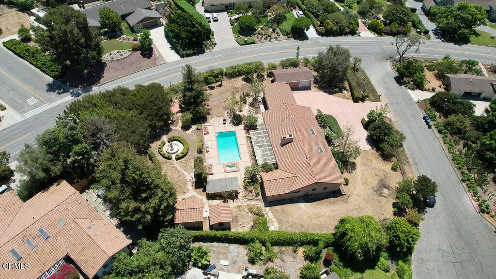 Photo of 567 N Avocado Place
