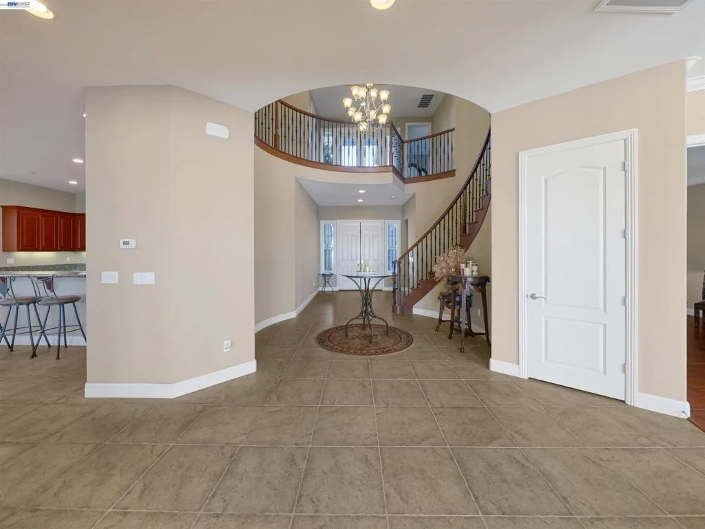 Photo of 131 Arundel Dr