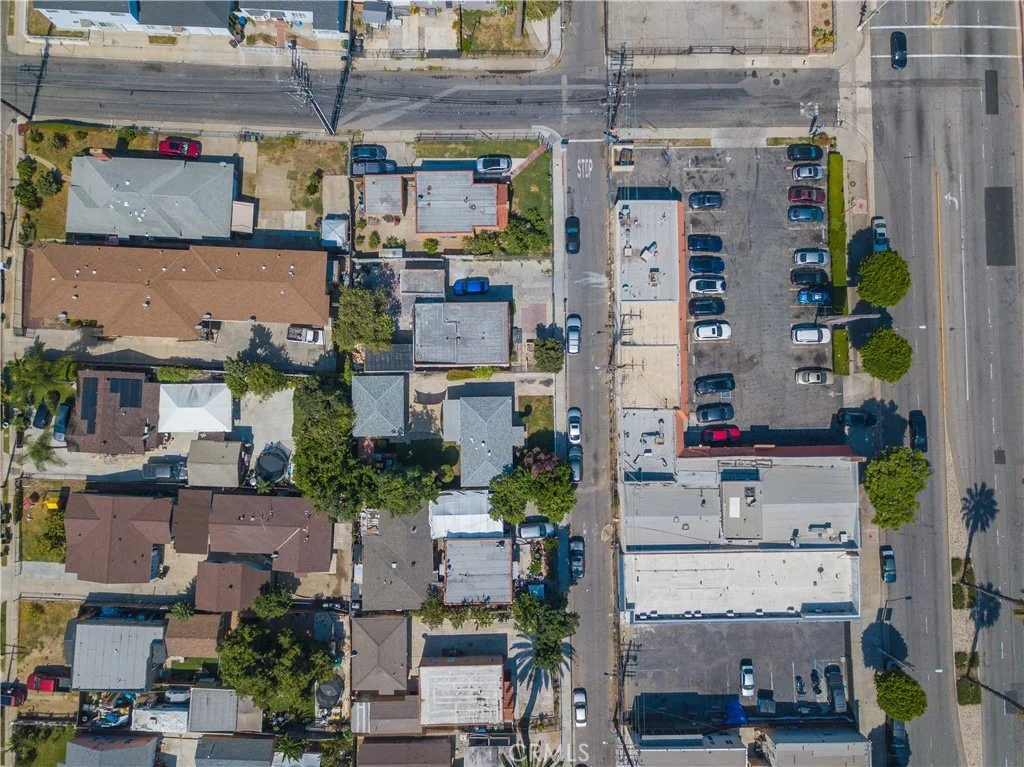 Photo of 609 N Crane Avenue Avenue