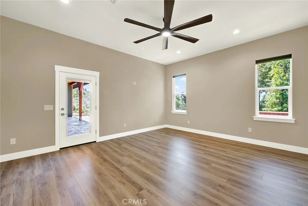 Photo of 1690 BEND LANE