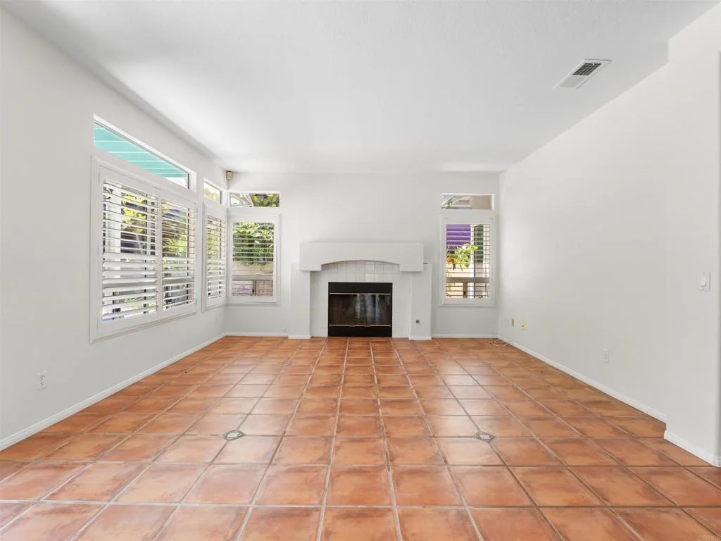 Photo of 5151 Bella Colina Street