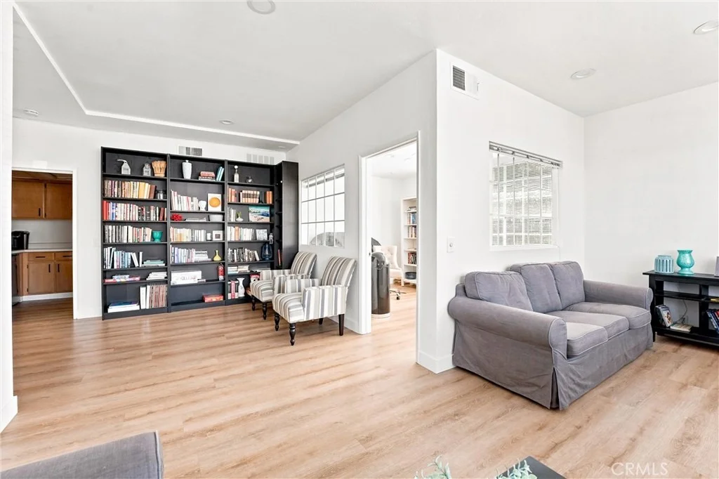 Photo of Unit G at 24 Corniche