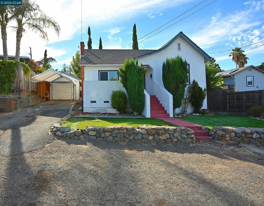 Photo of 1035 Palm Ave