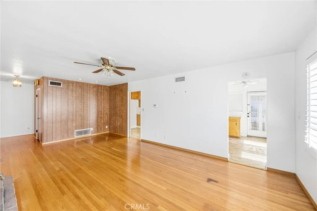Photo of 6730 Montclair Dr