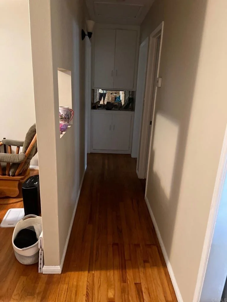 Photo of 6119 Broadway