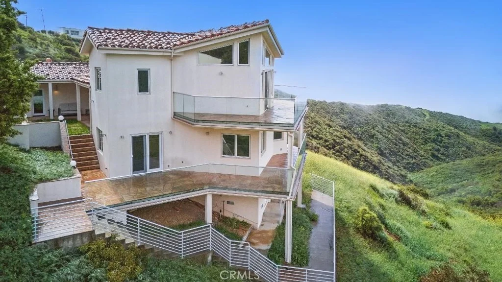 Photo of 2501 Barrymore Drive