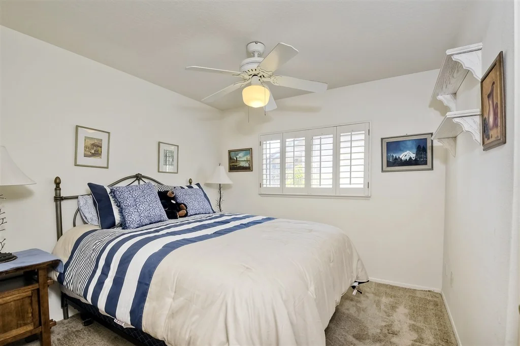 Photo of 512 Edgewater Ave