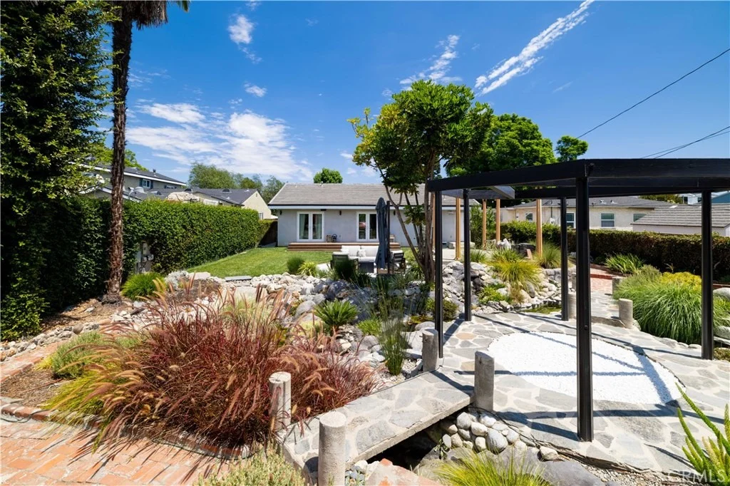 Photo of 3843 Marber