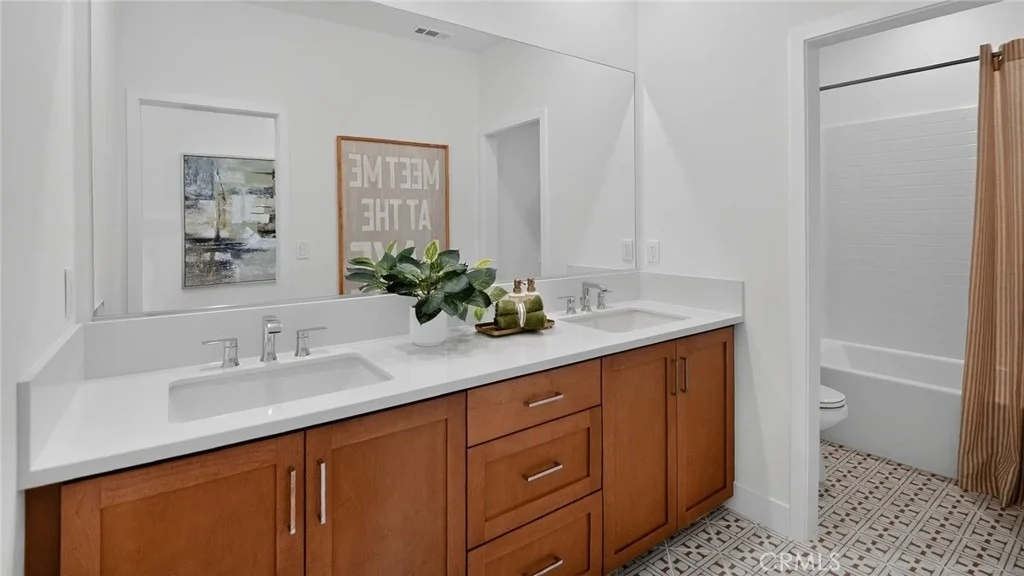 Photo of 27976 Plateau Terrace
