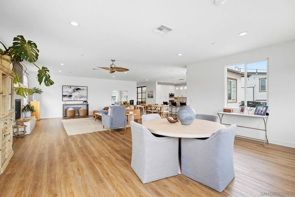 Photo of 1858 Avocado Rd